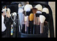 The Art of Makeup Tool Customization Δημιουργήστε ένα κιτ προσαρμοσμένο στις μοναδικές σας ανάγκες