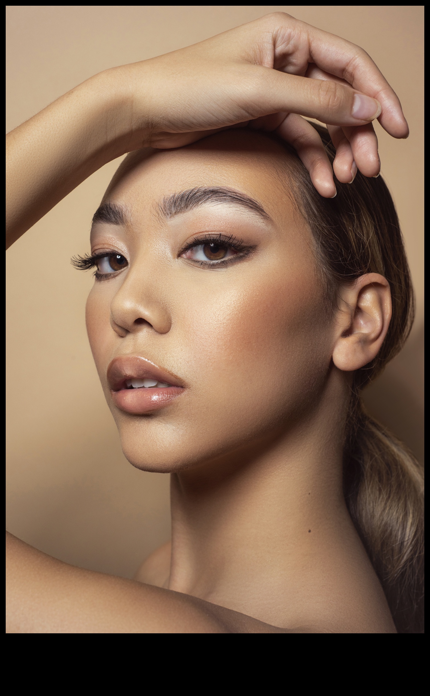 Είναι υπέροχο το βραδινό μακιγιάζ σας; Απαραίτητα βήματα για λαμπερή ομορφιά