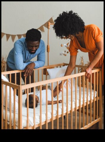 Κομψές κούνιες Κομψοί χώροι ύπνου για την ανάπτυξη του μικρού σας