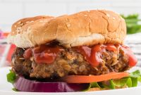 Juicy Meatloaf Burger Recipe for Classic Comfort Dinner