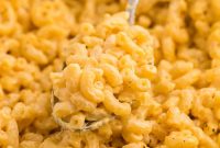 Creamy Stovetop Mac and Cheese Recipe in 20 Minutes