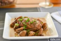 Hearty Chicken and Mushroom Stew Recipe for Cozy Dinners