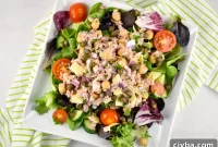 Mediterranean Tuna and Chickpea Salad with Lemon Vinaigrette