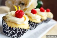 Limoncello Cream Cheese Lemon Cupcakes for Bright Dessert Moments