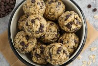 Tahini Chocolate Chip Energy Bites: No-Bake Snack Recipe
