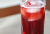 Sparkling Pomegranate Cocktail Recipe for Parties and Brunch
