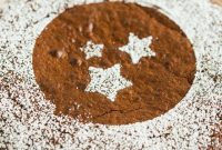 Moist Flourless Chocolate Cake Recipe for Rich, Dense Dessert