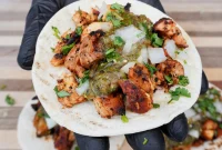 Juicy Grilled Chicken Tacos with Zesty Lime Slaw