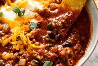 Slow Cooker Beef Chili Recipe for Busy Weeknights