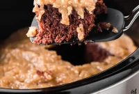 Slow Cooker German Chocolate Cake Recipe: Moist, Rich & Effortless