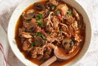 Slow Cooker Chicken Cacciatore Recipe for Tender Italian-Style Chicken