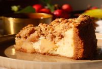 Apple Crumble Cheesecake Recipe: Creamy Cheesecake with Spiced Apple Topping