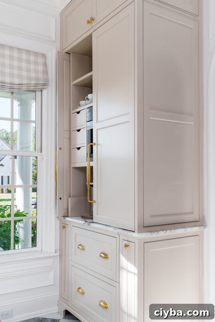 taupe kitchen cabinet color trends