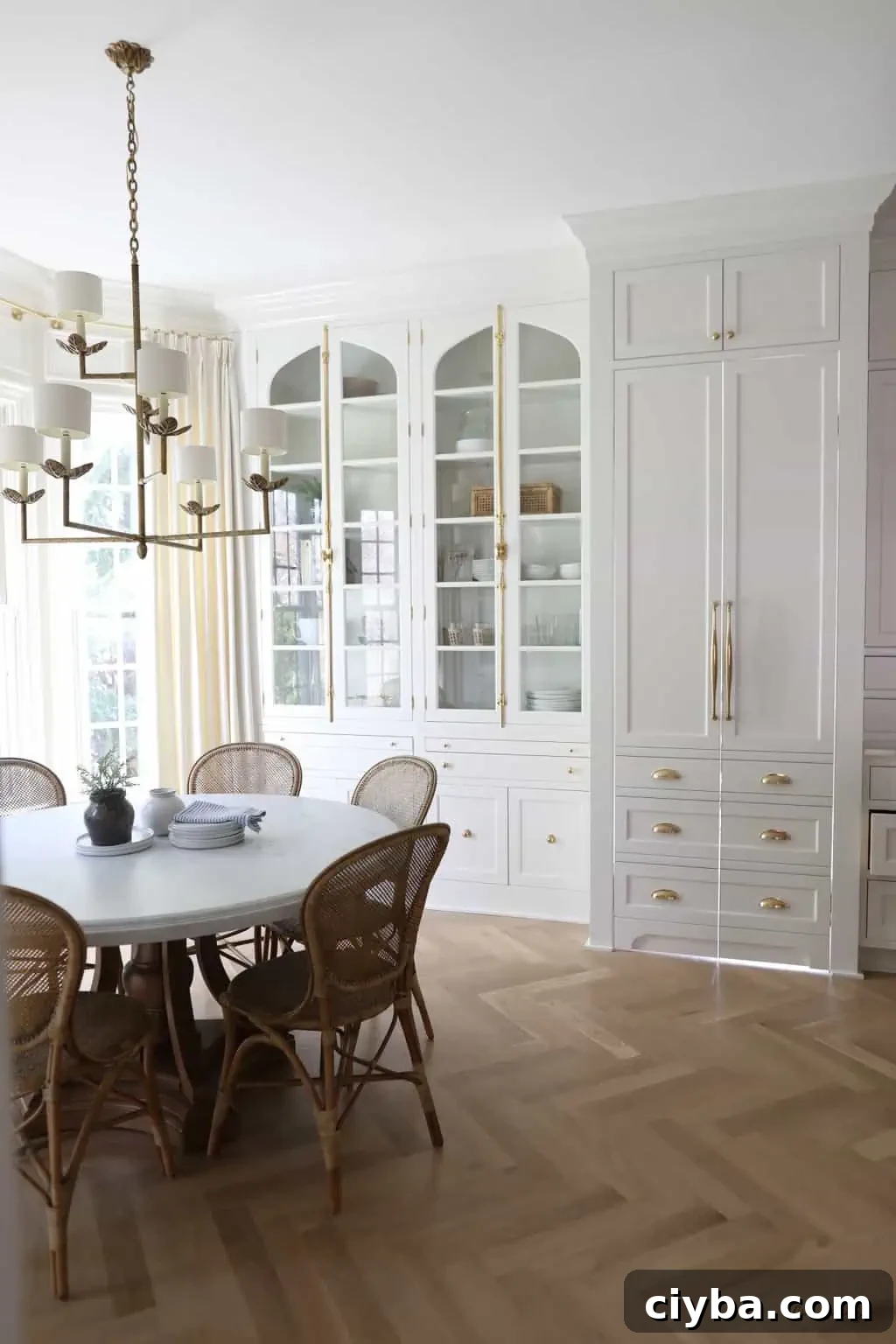 arched glass kitchen cabinets