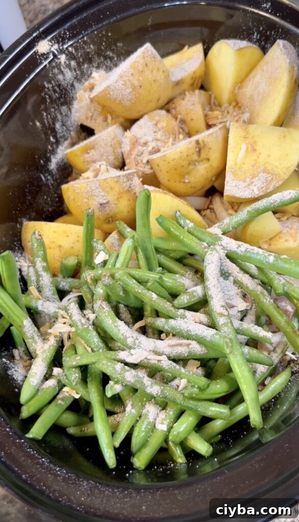 Crockpot Chicken with Potatoes and Green Beans