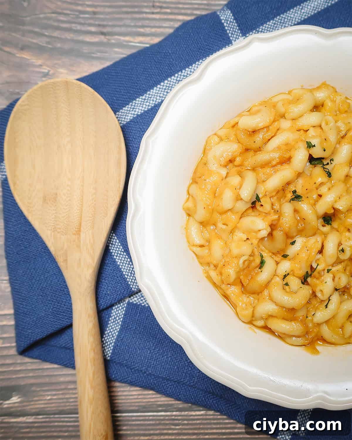 How long does it take to make macaroni and cheese in the Instant Pot?