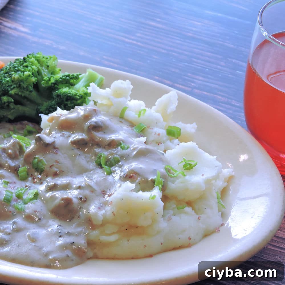 Beef Tips and Gravy served with mashed potatoes and brocolli