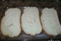 Authentic Greek Biftekia: Flavorful Beef Patties Recipe