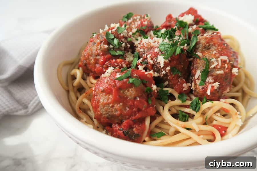 Quick Vegan Marinara Sauce Recipe – Ready in Minutes 12 simple marinara sauce used in spaghetti with meatballs