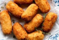 Crispy Ricotta Chicken Croquettes with Herbed Dip