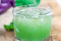 Incredible Hulk Cocktail: Classic Green Cognac Drink