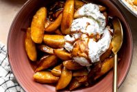 Southern Fried Apples with Cinnamon and Brown Sugar