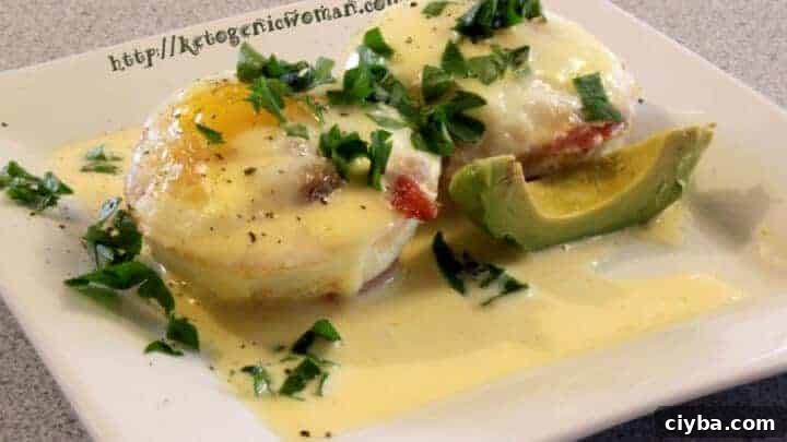 Keto Eggs Benedict