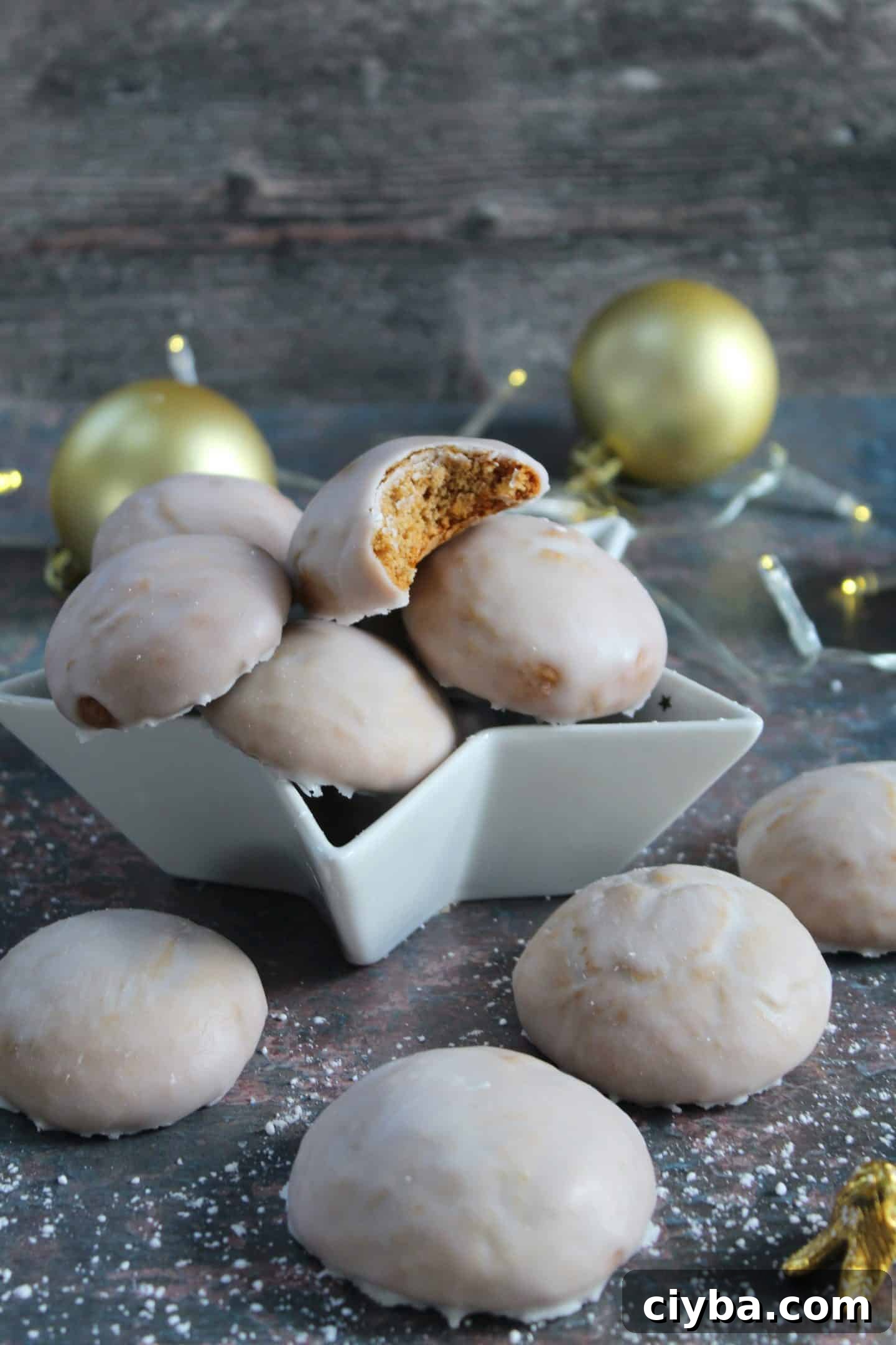 Gluten-Free Lebkuchen: Soft German Gingerbread Cookies 2 gluten free lebkuchen
