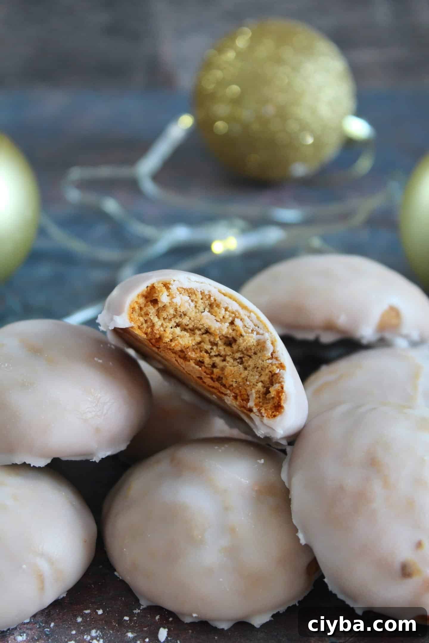 Gluten-Free Lebkuchen: Soft German Gingerbread Cookies 3 gluten free lebkuchen