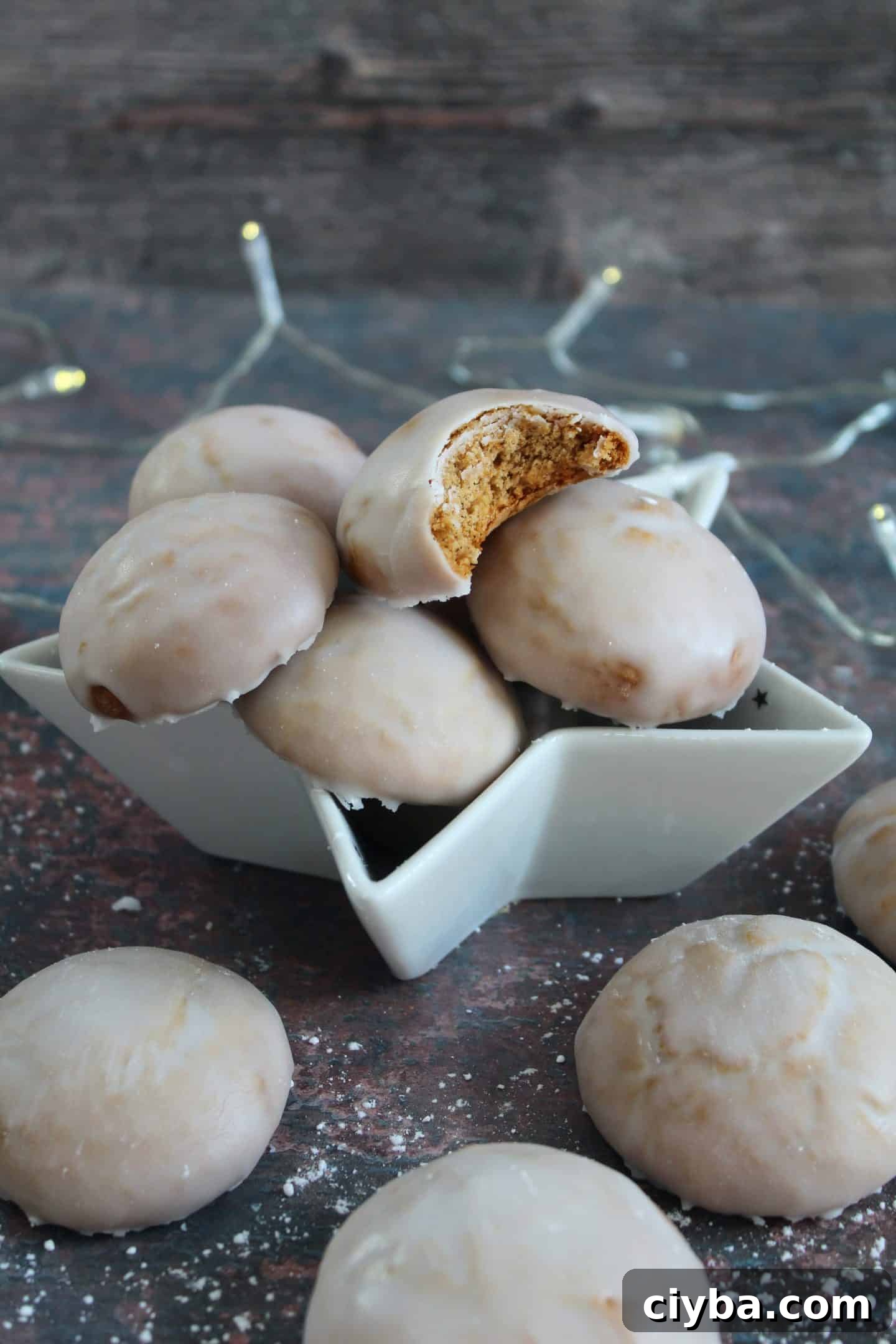 Gluten-Free Lebkuchen: Soft German Gingerbread Cookies 5 gluten free lebkuchen