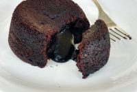Molten Chocolate Lava Cake with Gooey Center