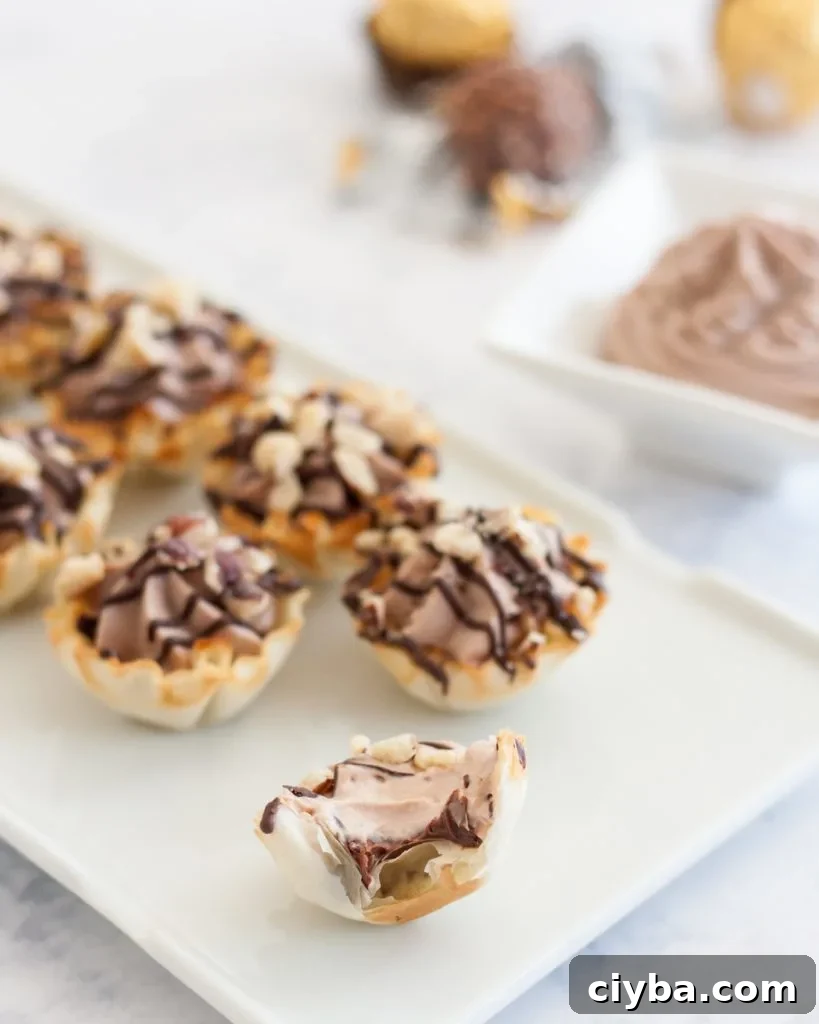 Close up of cannoli cup